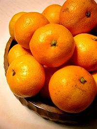 200px-Citrus_unshiu-unshu_mikan-2.jpg